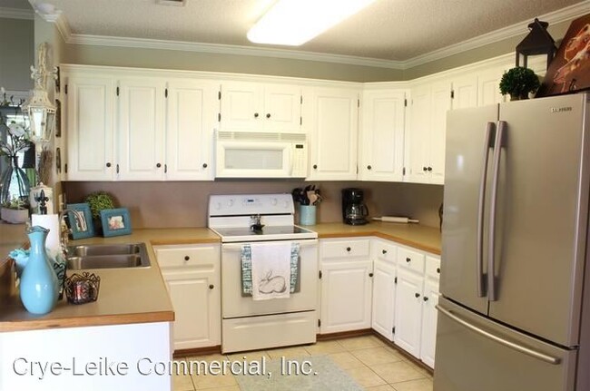 Building Photo - 3 br, 2 bath House - 4005 Hummingbird Cove