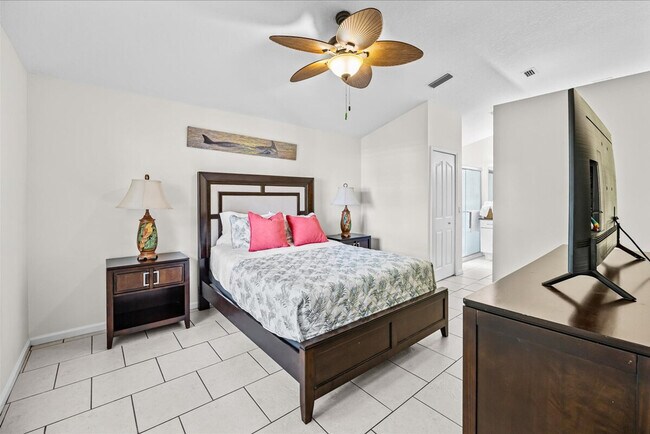 Foto del edificio - 1301 Carlton Ct