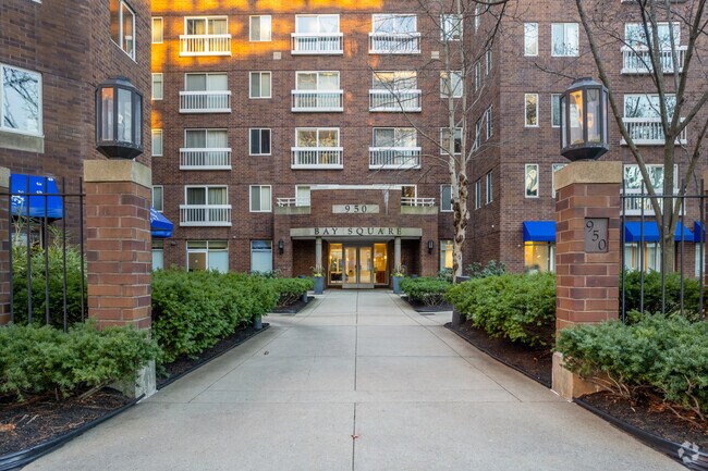 Foto del edificio - Bay Square
