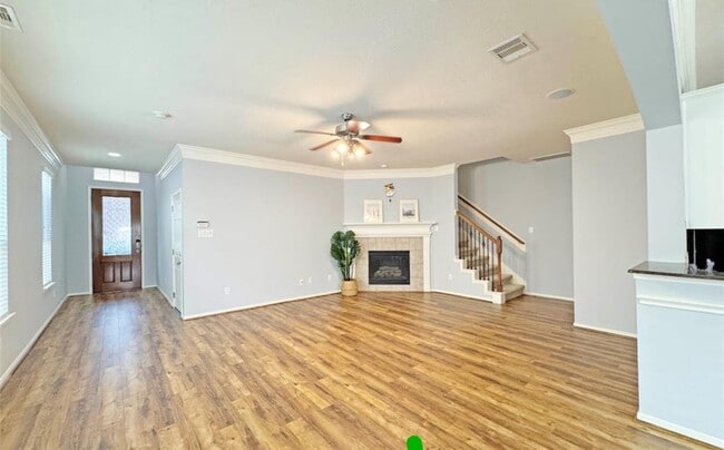 Building Photo - 6222 Skyline Dr