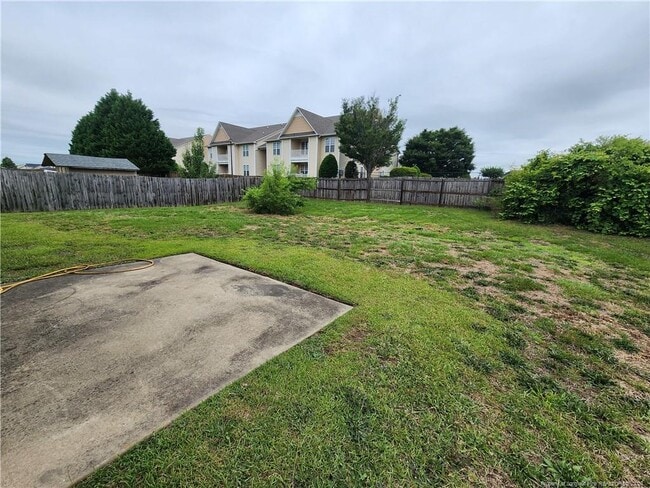 Foto del edificio - 5716 Scarecrow Ct