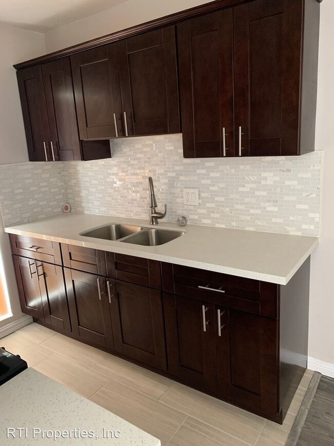 Foto del edificio - 24606 S Avalon Blvd