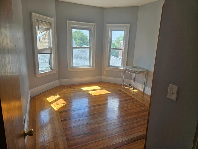 17-19 Wareham Street - Apt 3 - 17-19 Wareham Street - Apt 3