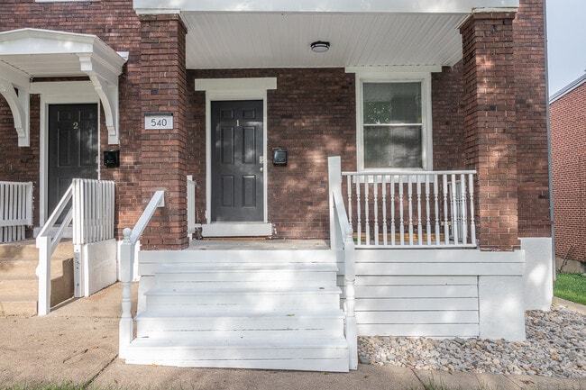 Building Photo - 540 Purcell Ave