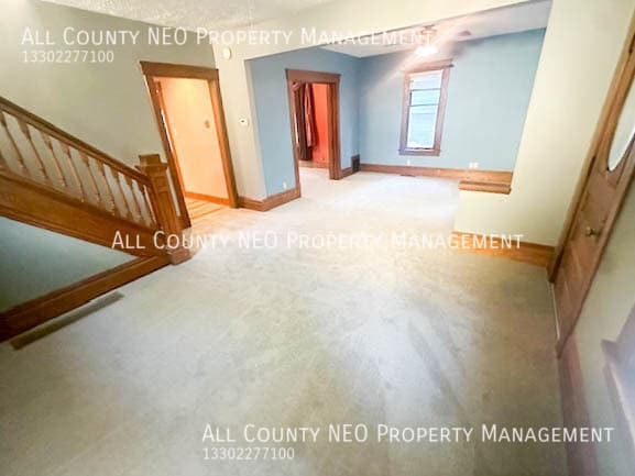 Building Photo - Spacious 4-Bedroom Home in Akron!