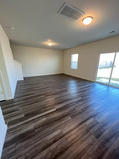 Building Photo - 4009 Tulip Tree Ln