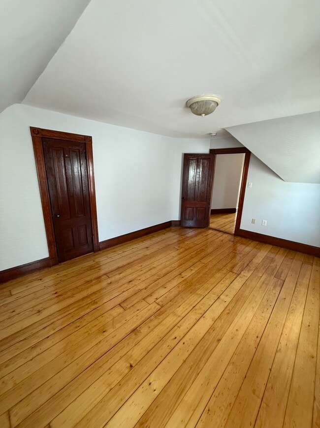 Foto del edificio - 68 Willow Ave
