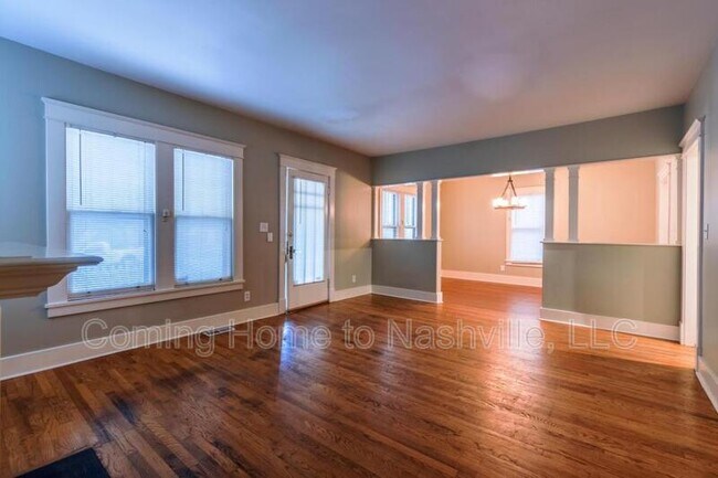 Building Photo - 710 Fatherland St