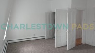 Foto principal - 301 Bunker Hill St