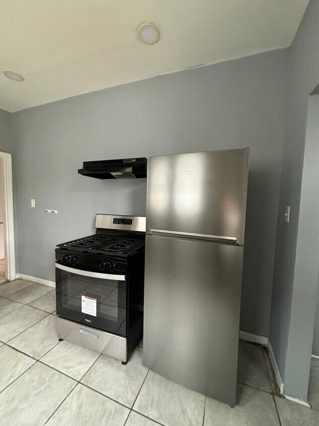 Foto principal - 888 S 18th St