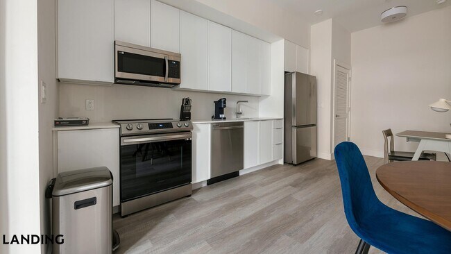 Building Photo - 2005 11th St NW