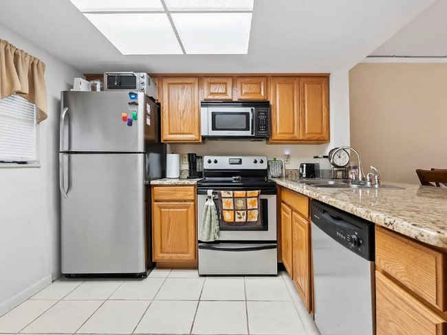 Photo - 1301 Pridgen Rd Townhome