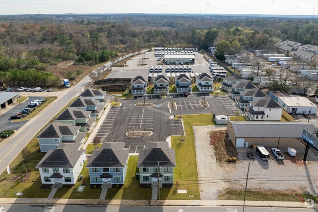 Aerial Photo - Coach's Corner