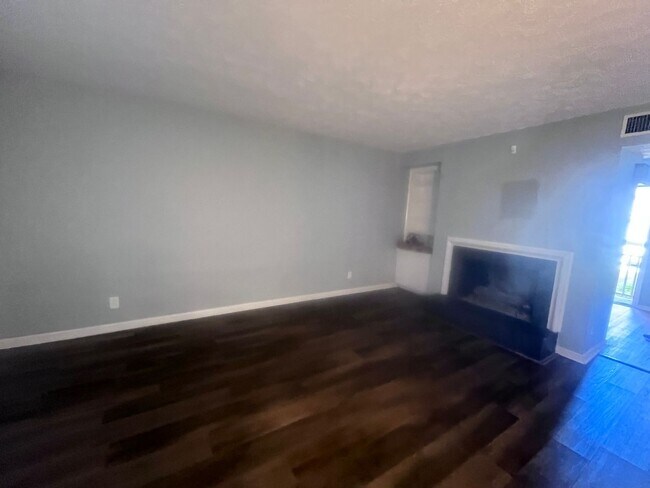 Foto del edificio - Great Location