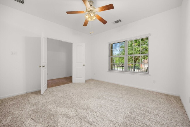 office - 5929 Gunnison Turn Rd