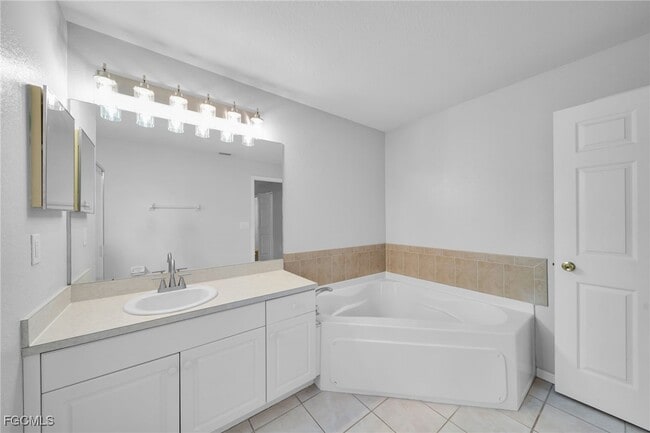 Foto del edificio - 29 SW 24th Pl