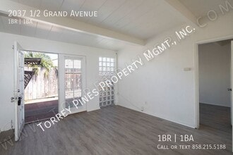 Building Photo - 2037 1/2 Grand Ave