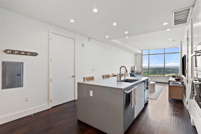 Foto del edificio - 501 West Ave