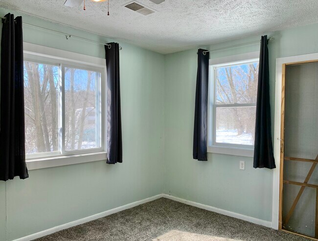 Dormitorio - 2276 S M-37