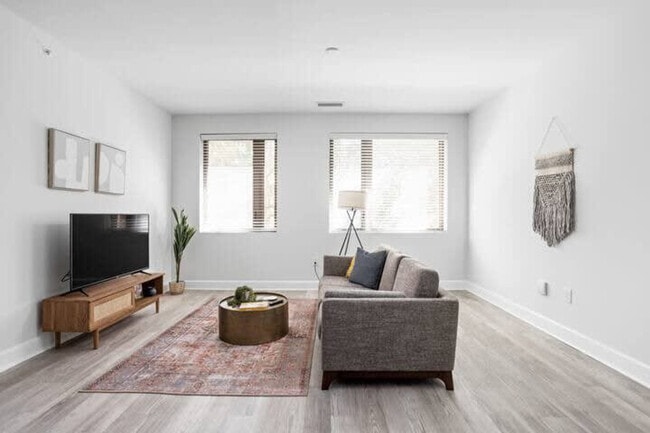 Building Photo - 5858 N College Ave