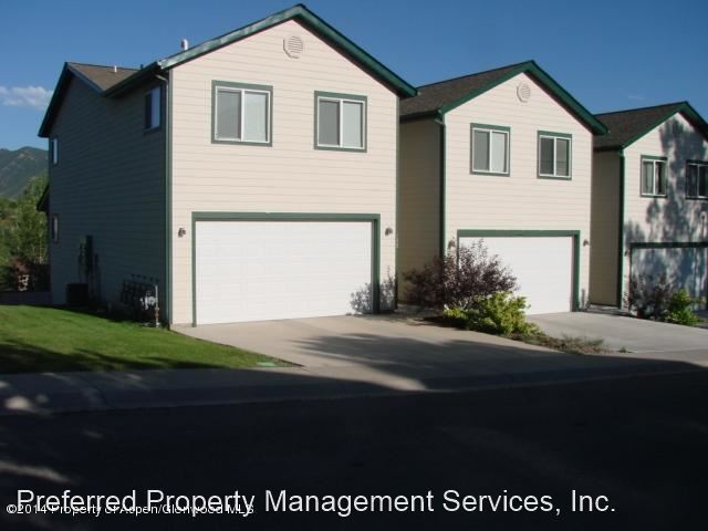 Foto principal - 640 Alder Ridge Ln