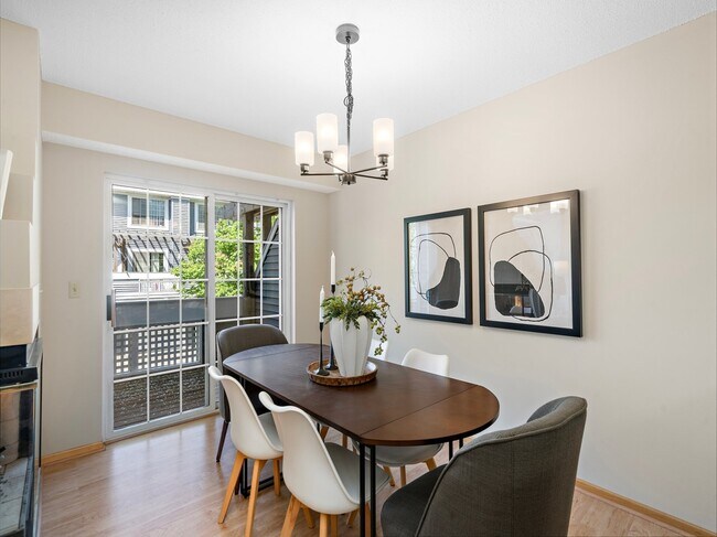 Foto del edificio - 15625 24th Ave N