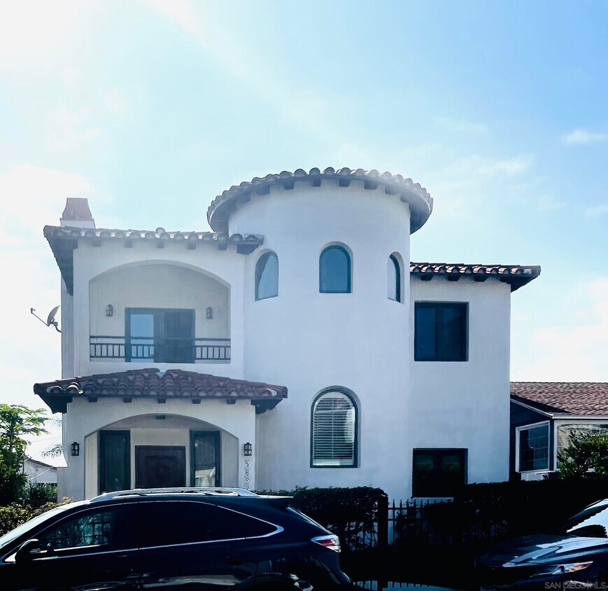 Primary Photo - 5622 Taft Ave