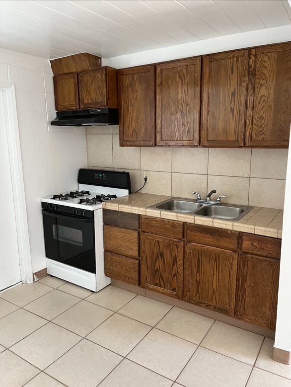 Building Photo - 929 S Thorne Ave