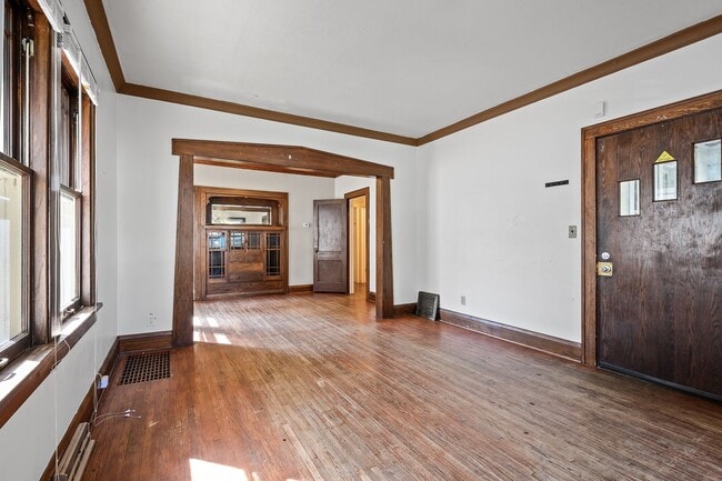 Foto del edificio - MUST SEE 5BD/2BA House close to U of M! Av...