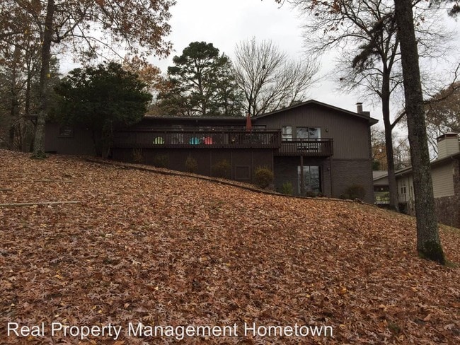 Building Photo - 602 Long Island Dr