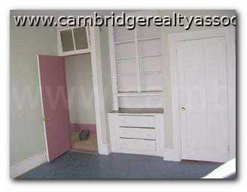 Primary Photo - 16 Linden St