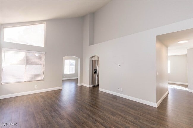 Building Photo - 3320 Haven Beach Way