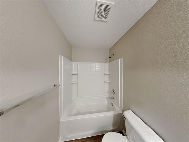 Foto del edificio - 9200 Troy Dr
