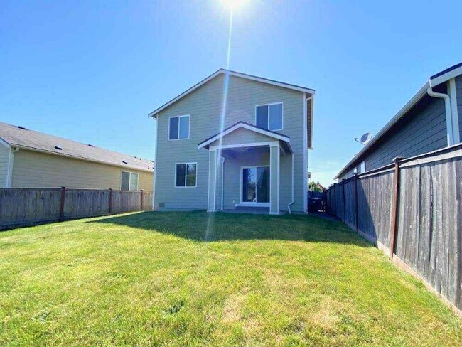 Foto del edificio - 19431 21st Ave Ct E