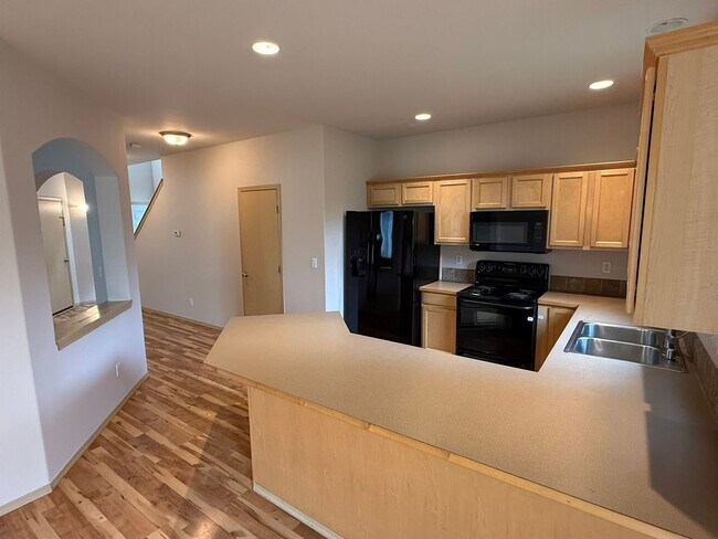 Foto del edificio - 3Bd/2.5Ba Maple Valley Home