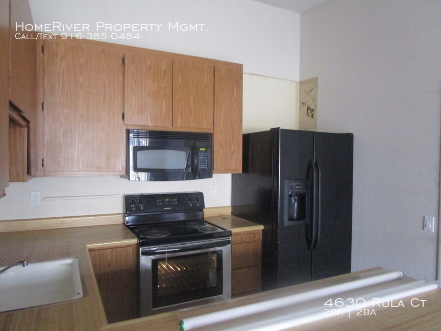 Primary Photo - Duplex