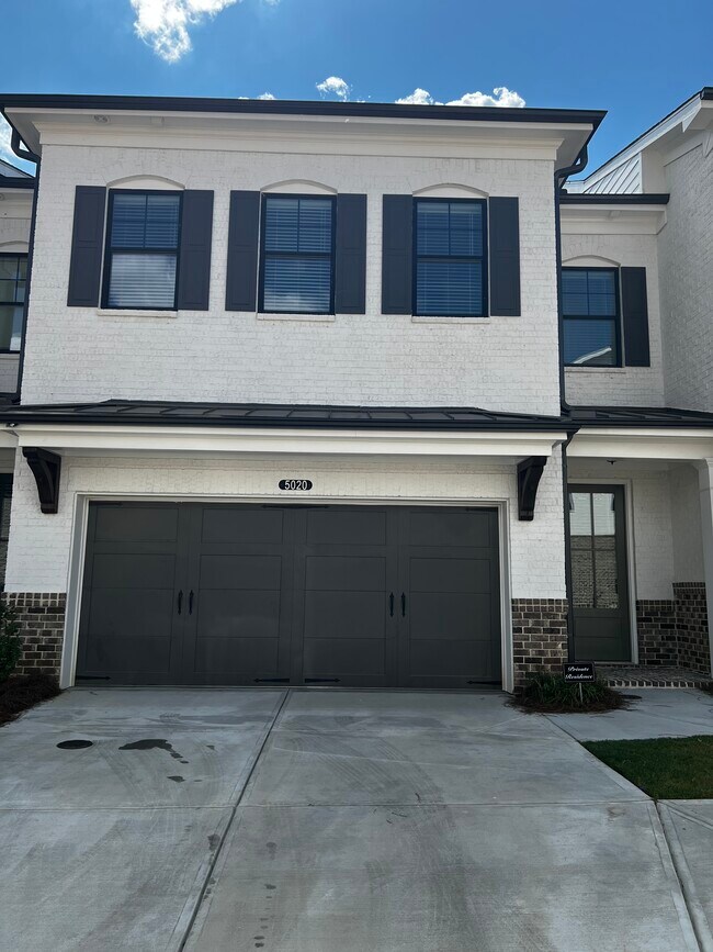 Foto del edificio - 5020 Buice Crest CT