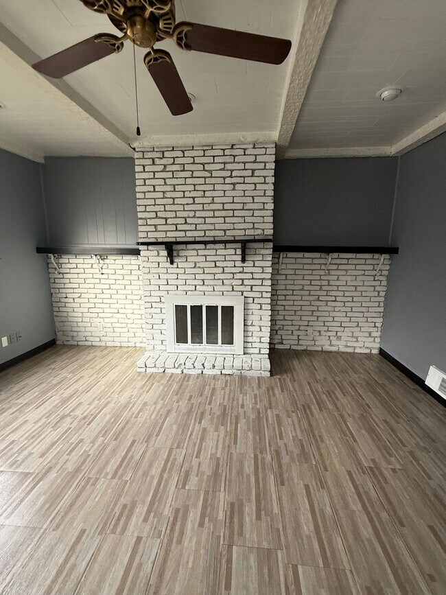 Foto del edificio - 3bd Single Broadway/Fleet Area Vouchers Only