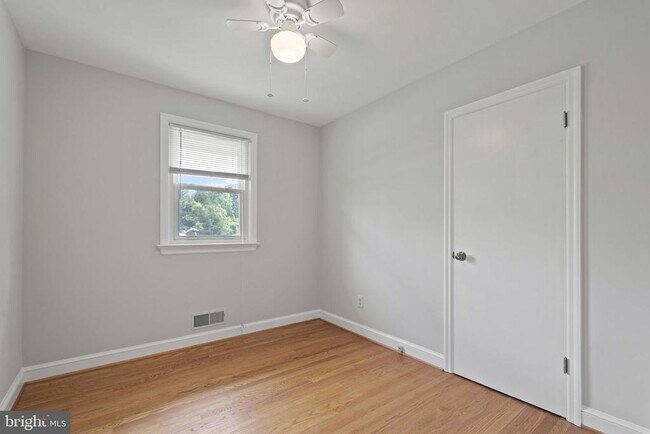 Building Photo - 4108 Orchard Dr