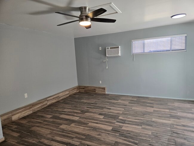 Building Photo - 23355 Welby Way