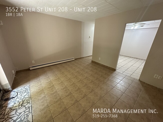 Building Photo - SPACIOUS 1 BED/1BATH APARTMENT UNIT IN WES...