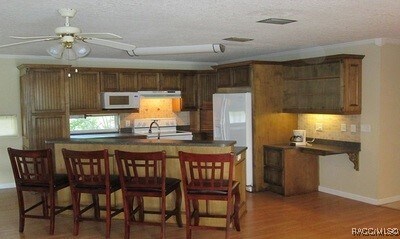 Foto del edificio - 1032 S Bel Air Dr