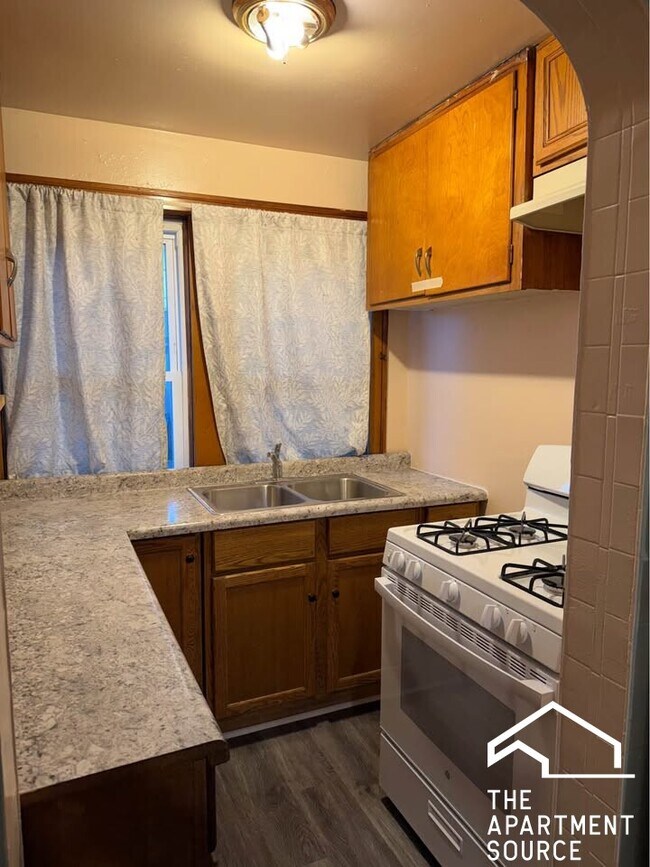 Foto del edificio - 5143 S Rockwell St