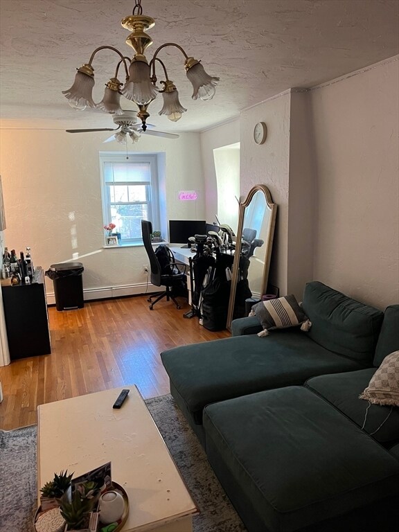 Primary Photo - 675 E 7th St