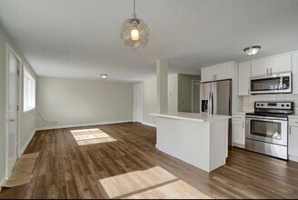 Building Photo - 1436 NW 60th St