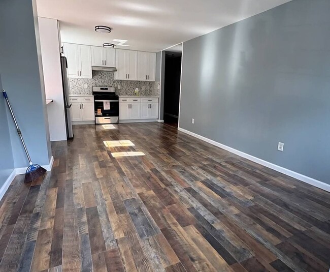 Foto del edificio - 4299 Kepler Ave