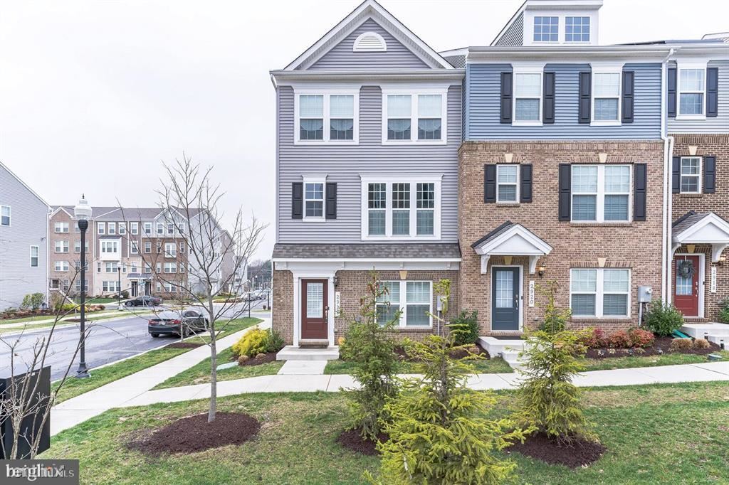 Primary Photo - 3 br, 2.5 bath House - 2922 Pinebrook Rd