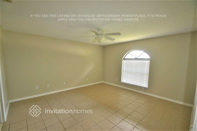 Foto del edificio - 2900 Sweet Springs St