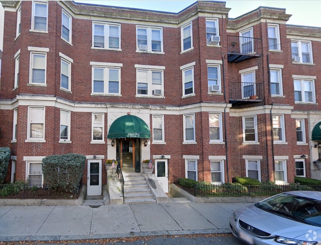 Building Photo - 11 Barrows St