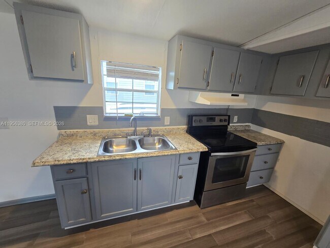 Foto del edificio - 17350 SW 232nd St